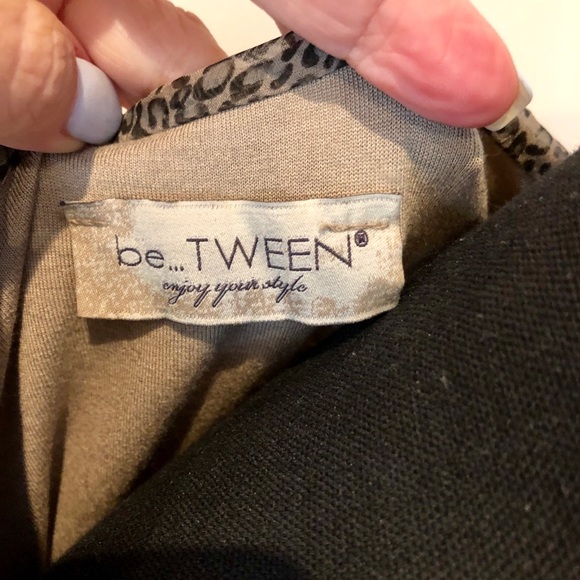 Stylish Silk Top - Picture 4 of 8